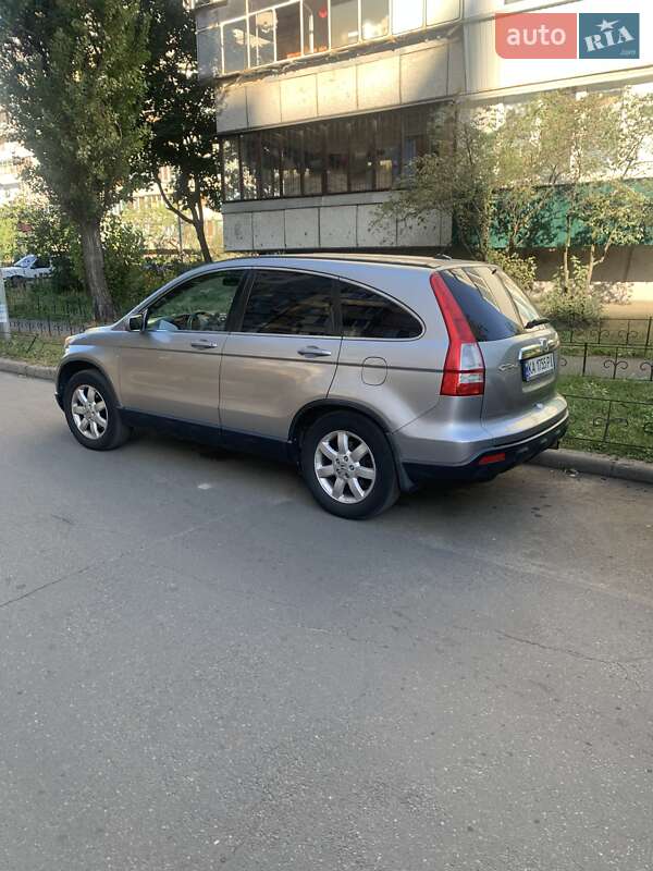 Внедорожник / Кроссовер Honda CR-V 2008 в Киеве