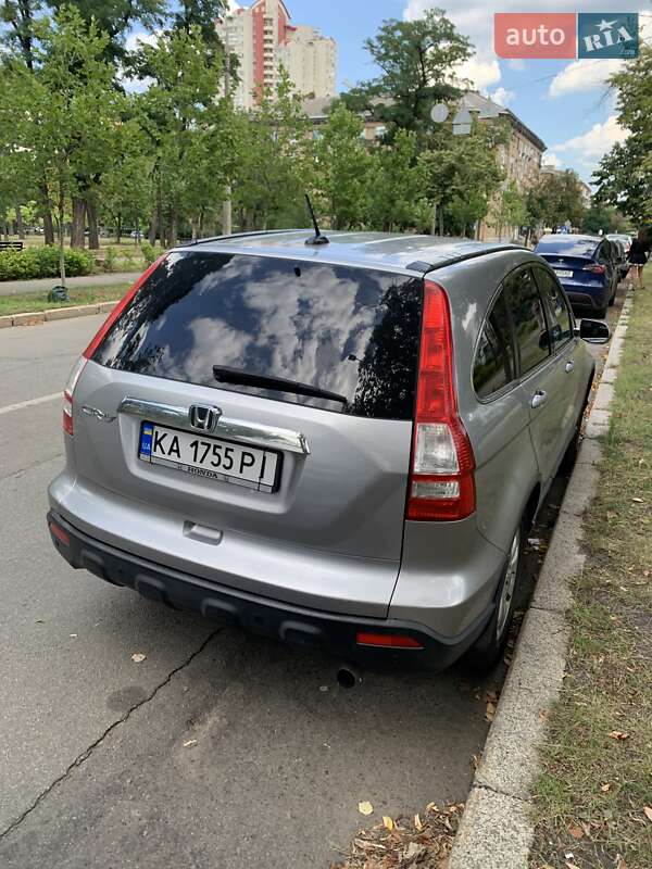 Внедорожник / Кроссовер Honda CR-V 2008 в Киеве
