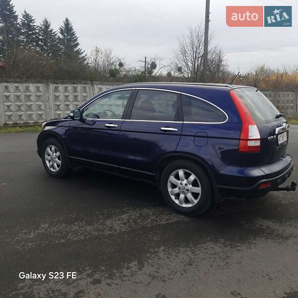 Внедорожник / Кроссовер Honda CR-V 2008 в Ивано-Франковске