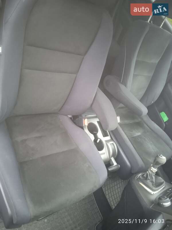 Позашляховик / Кросовер Honda CR-V 2011 в Зборові фото 4 Позашляховик / Кросовер Honda CR-V 2011 в Зборові