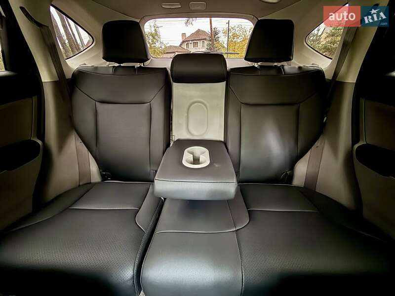 Внедорожник / Кроссовер Honda CR-V 2015 в Киеве