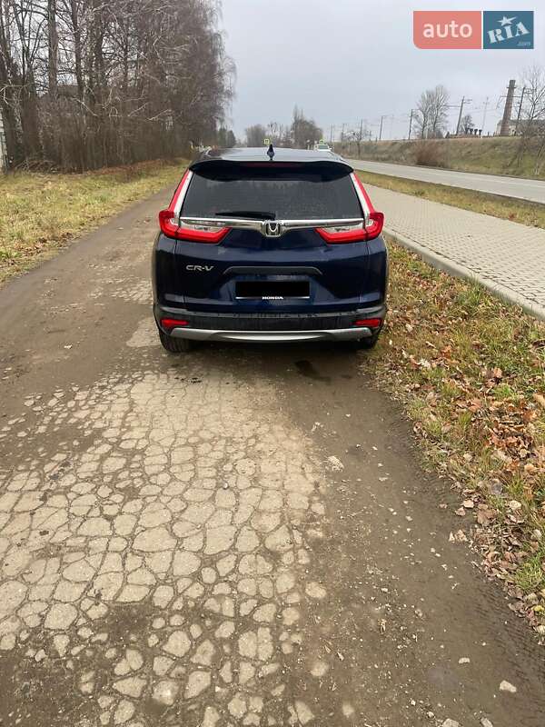 Позашляховик / Кросовер Honda CR-V 2017 в Самборі