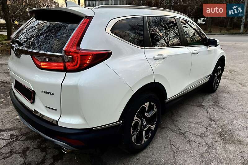 Позашляховик / Кросовер Honda CR-V 2017 в Києві фото 5 Позашляховик / Кросовер Honda CR-V 2017 в Києві