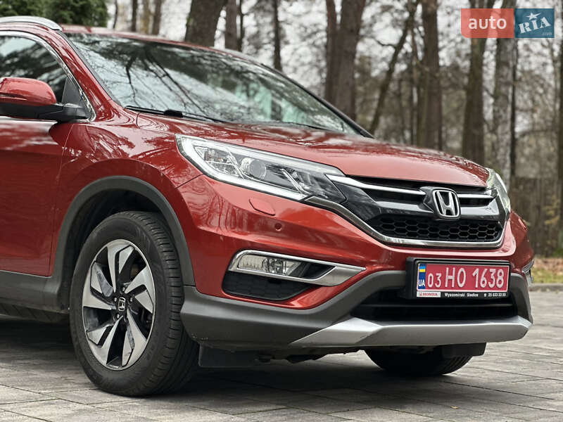 Внедорожник / Кроссовер Honda CR-V 2016 в Луцке