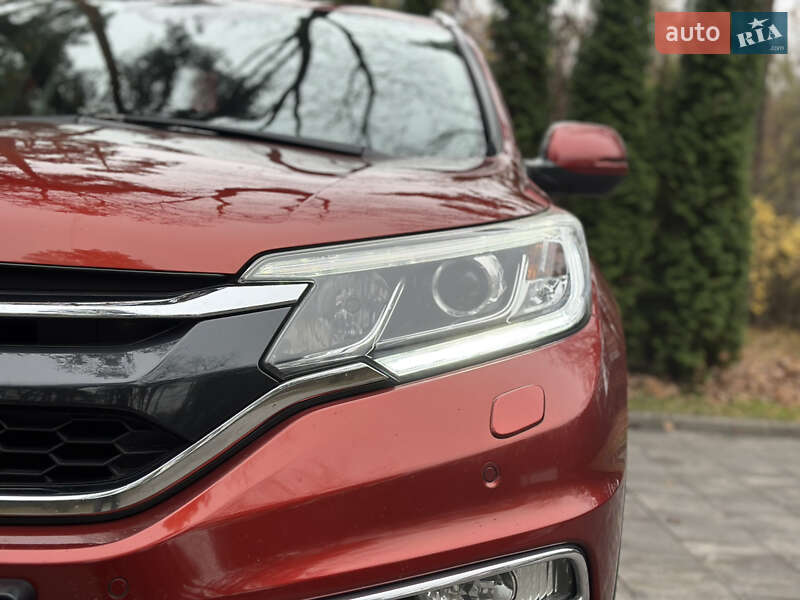 Внедорожник / Кроссовер Honda CR-V 2016 в Луцке