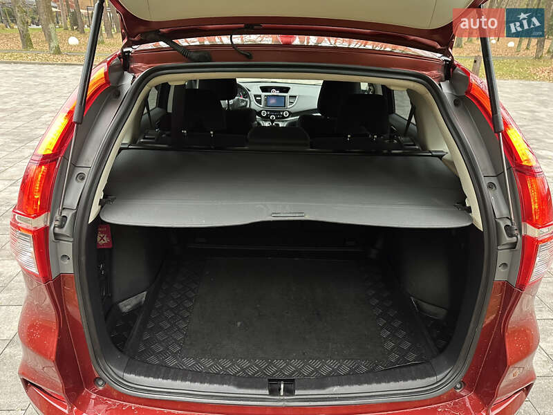Внедорожник / Кроссовер Honda CR-V 2016 в Луцке
