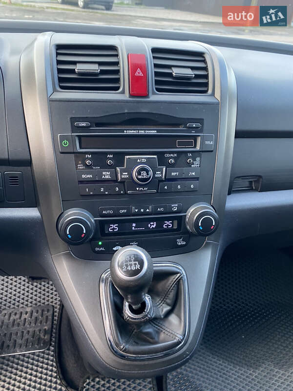 Позашляховик / Кросовер Honda CR-V 2011 в Рівному фото 4 Позашляховик / Кросовер Honda CR-V 2011 в Рівному