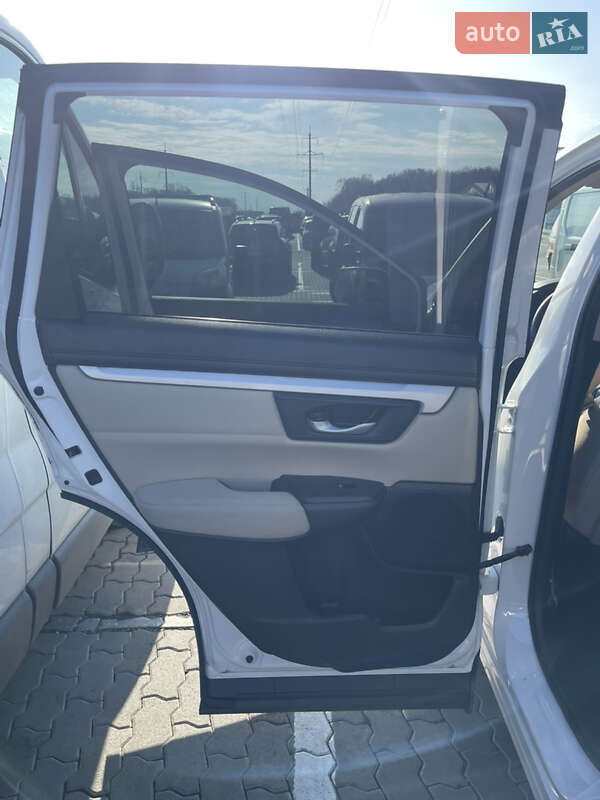 Позашляховик / Кросовер Honda CR-V 2019 в Львові