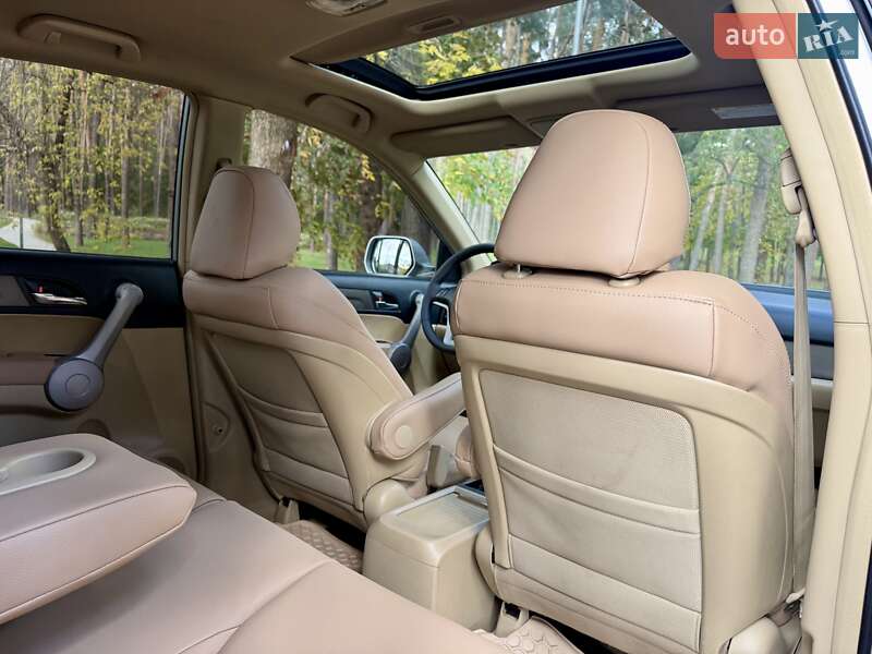 Позашляховик / Кросовер Honda CR-V 2008 в Києві