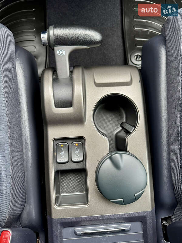 Позашляховик / Кросовер Honda CR-V 2011 в Полтаві