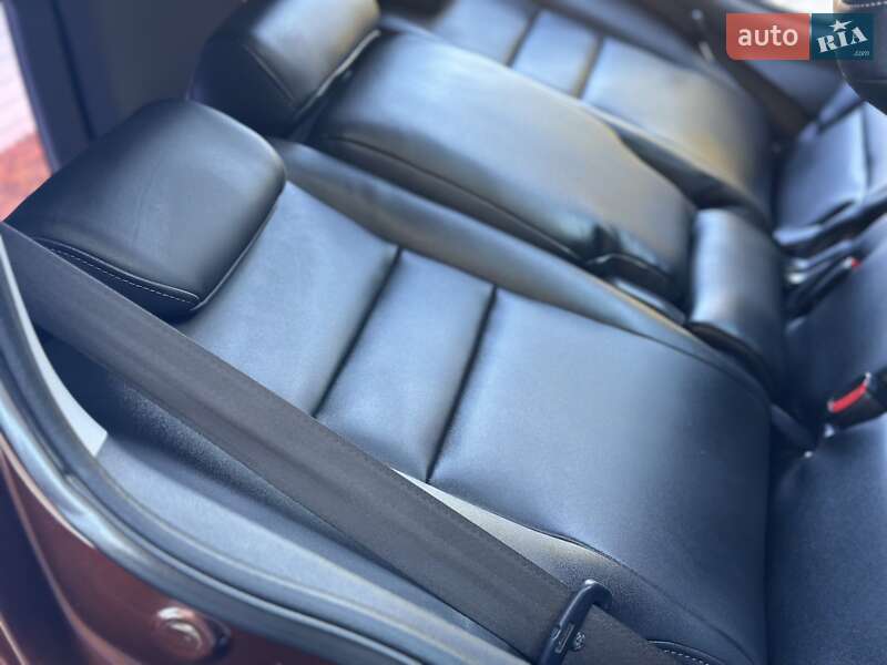 Позашляховик / Кросовер Honda CR-V 2012 в Дрогобичі