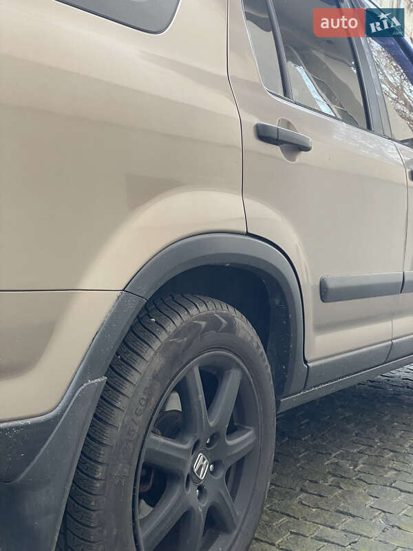 Внедорожник / Кроссовер Honda CR-V 2003 в Львове