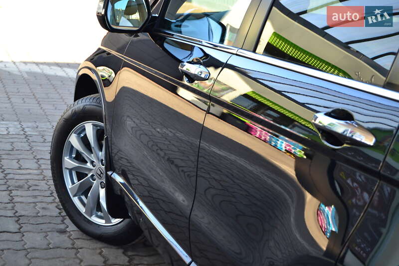 Позашляховик / Кросовер Honda CR-V 2011 в Дрогобичі