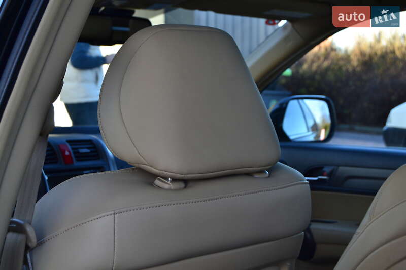 Позашляховик / Кросовер Honda CR-V 2011 в Дрогобичі