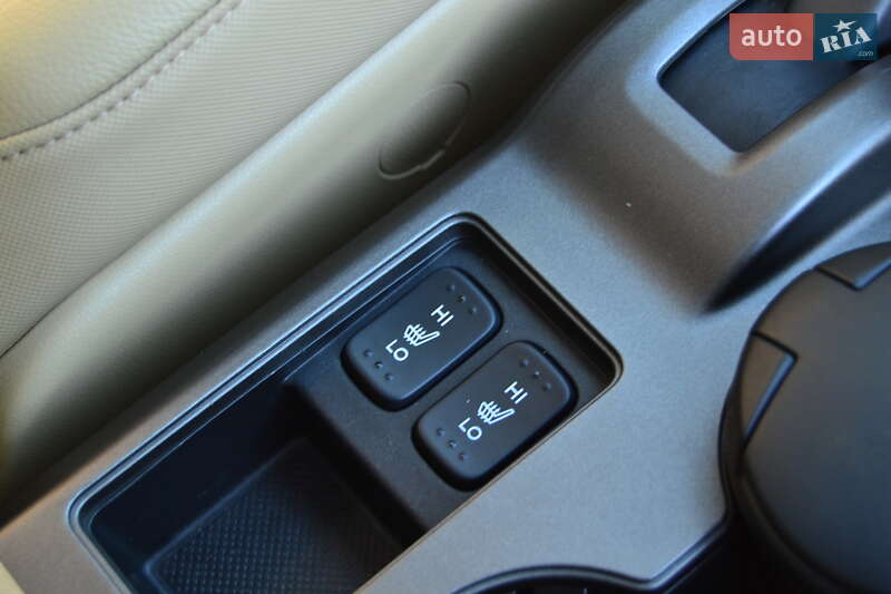 Позашляховик / Кросовер Honda CR-V 2011 в Дрогобичі