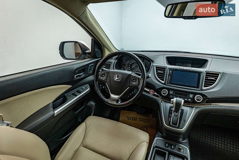 Позашляховик / Кросовер Honda CR-V 2015 в Києві