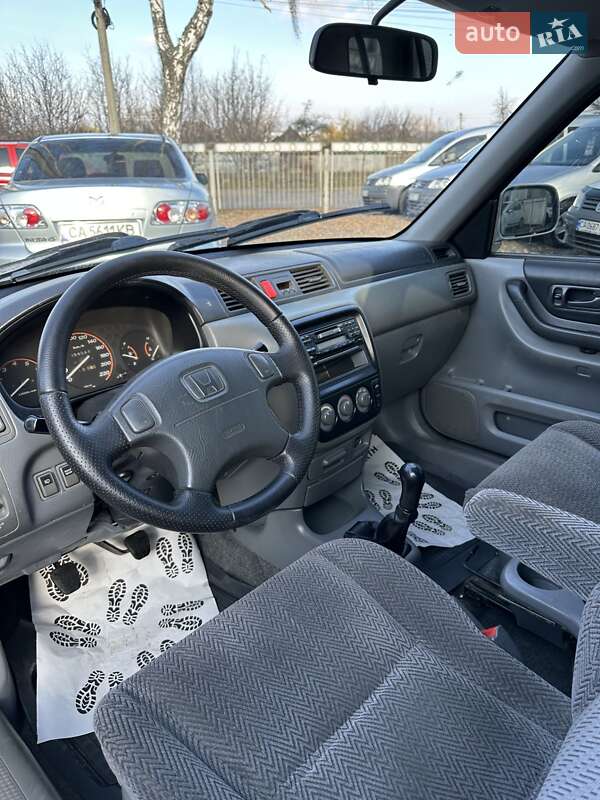 Позашляховик / Кросовер Honda CR-V 1998 в Смілі фото 13 Позашляховик / Кросовер Honda CR-V 1998 в Смілі
