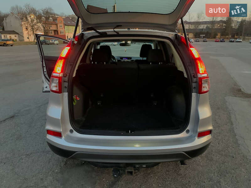 Внедорожник / Кроссовер Honda CR-V 2016 в Ивано-Франковске фото 10 Внедорожник / Кроссовер Honda CR-V 2016 в Ивано-Франковске