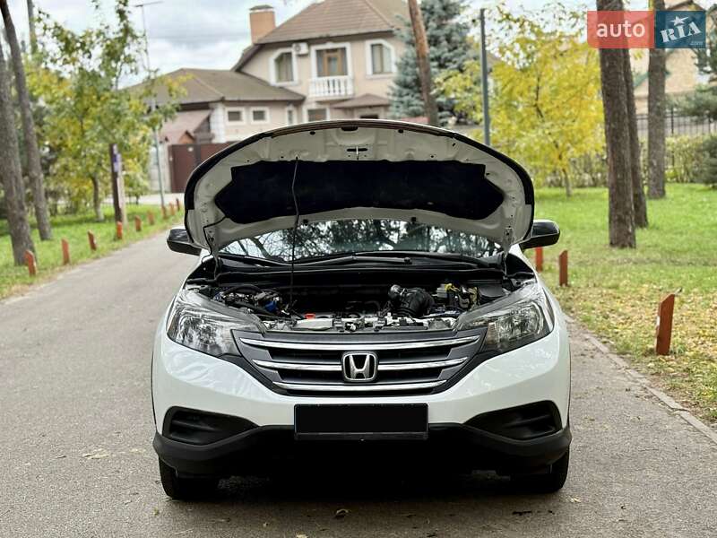 Позашляховик / Кросовер Honda CR-V 2015 в Києві