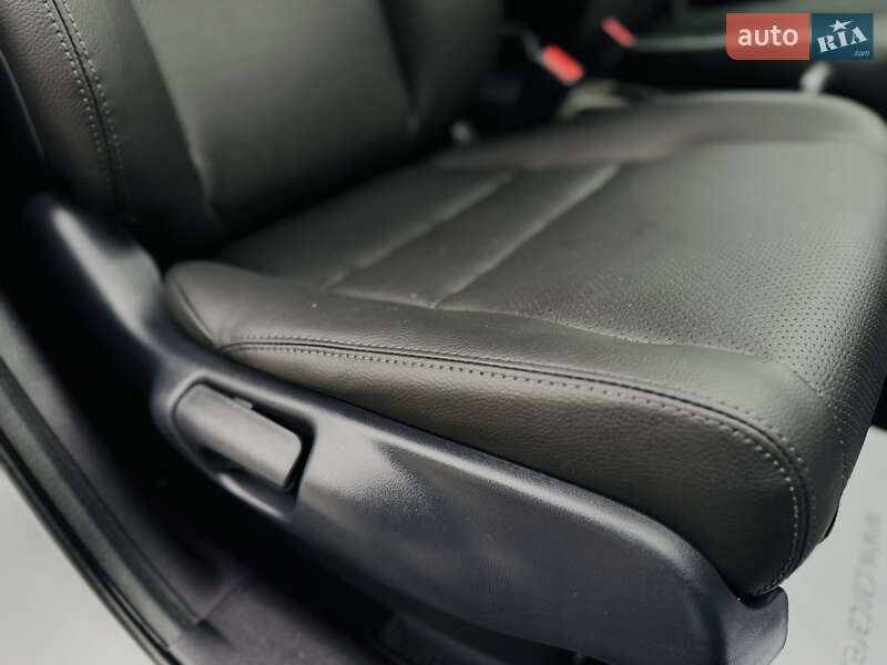 Внедорожник / Кроссовер Honda CR-V 2012 в Дрогобыче