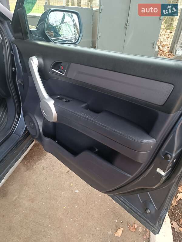 Позашляховик / Кросовер Honda CR-V 2007 в Южноукраїнську