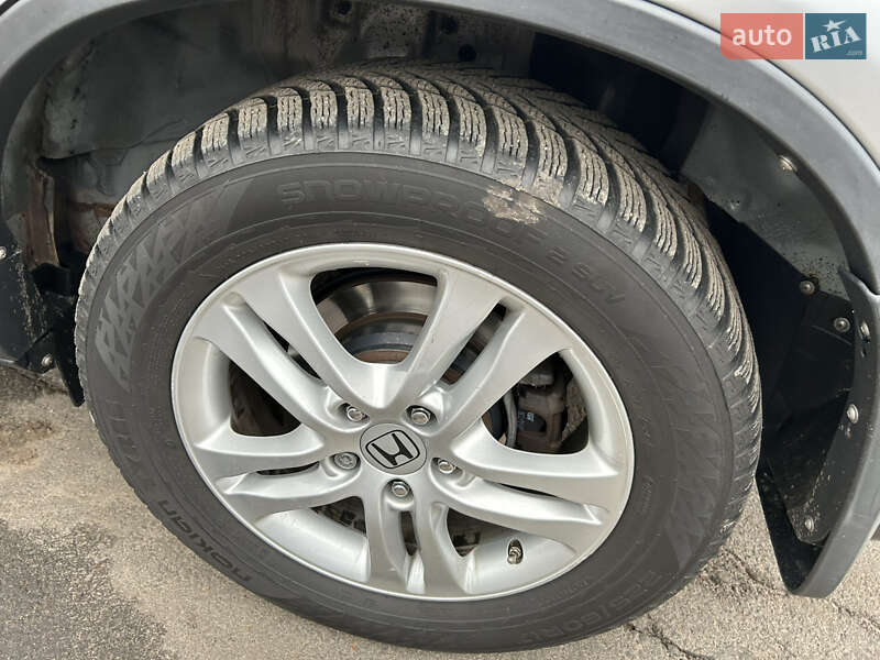 Внедорожник / Кроссовер Honda CR-V 2011 в Черкассах