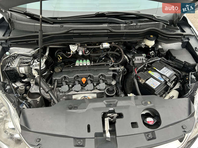 Внедорожник / Кроссовер Honda CR-V 2011 в Черкассах