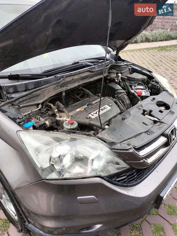 Внедорожник / Кроссовер Honda CR-V 2012 в Киеве