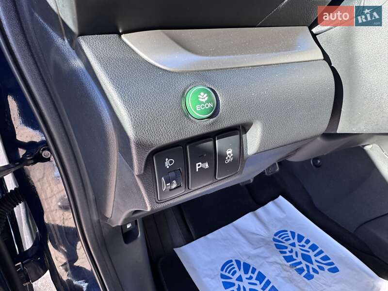 Внедорожник / Кроссовер Honda CR-V 2015 в Стрые фото 25 Внедорожник / Кроссовер Honda CR-V 2015 в Стрые