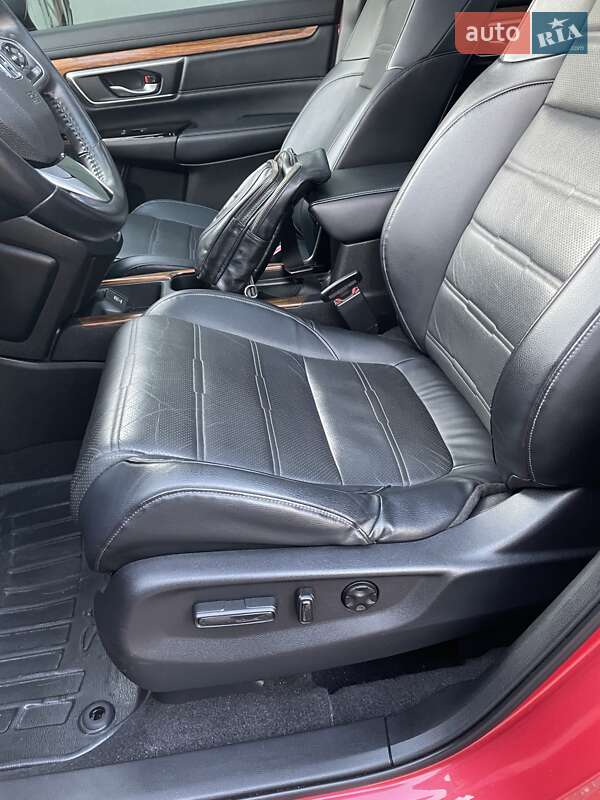 Позашляховик / Кросовер Honda CR-V 2018 в Києві