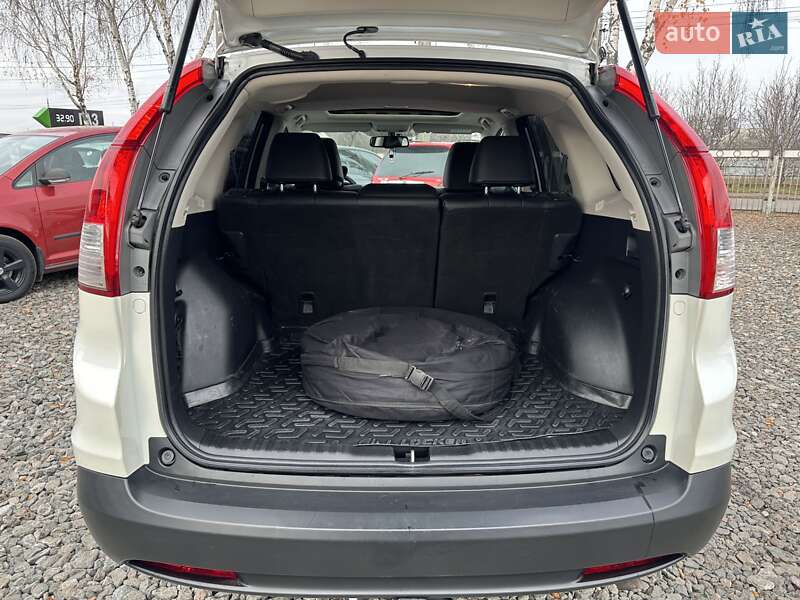 Позашляховик / Кросовер Honda CR-V 2014 в Смілі