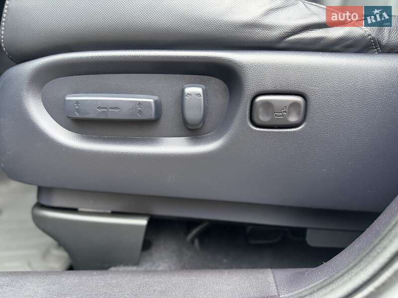 Позашляховик / Кросовер Honda CR-V 2012 в Вінниці