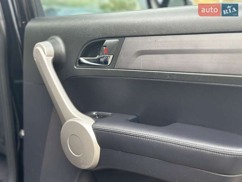 Внедорожник / Кроссовер Honda CR-V 2008 в Дрогобыче фото 37 Внедорожник / Кроссовер Honda CR-V 2008 в Дрогобыче