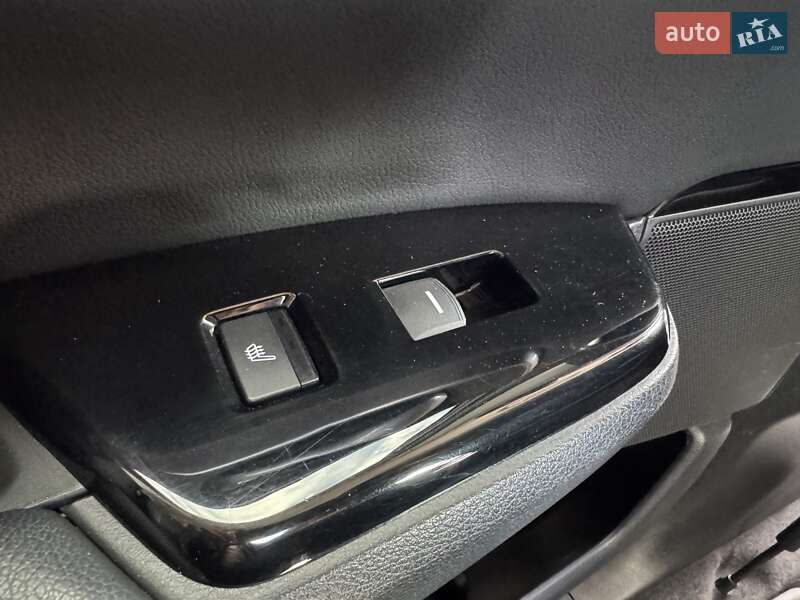 Внедорожник / Кроссовер Honda CR-V 2018 в Киеве фото 38 Внедорожник / Кроссовер Honda CR-V 2018 в Киеве