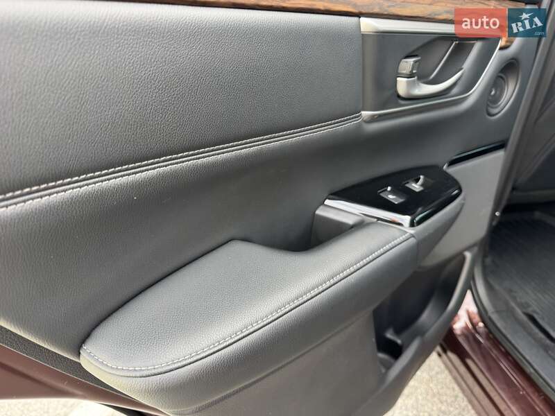 Внедорожник / Кроссовер Honda CR-V 2018 в Киеве фото 40 Внедорожник / Кроссовер Honda CR-V 2018 в Киеве