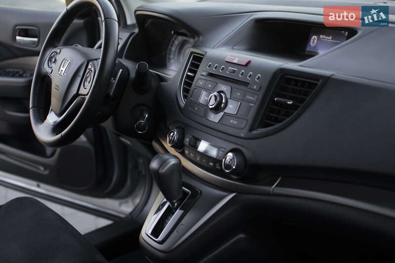 Позашляховик / Кросовер Honda CR-V 2014 в Гайсину