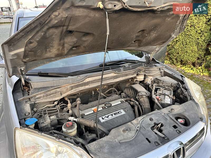 Позашляховик / Кросовер Honda CR-V 2008 в Києві
