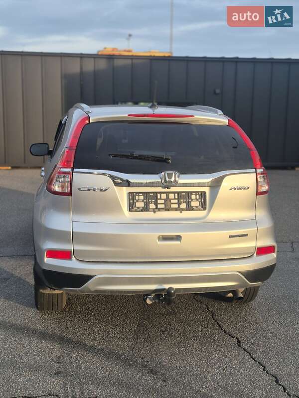 Позашляховик / Кросовер Honda CR-V 2017 в Києві фото 11 Позашляховик / Кросовер Honda CR-V 2017 в Києві