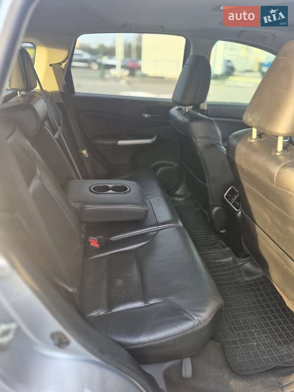 Позашляховик / Кросовер Honda CR-V 2017 в Києві фото 16 Позашляховик / Кросовер Honda CR-V 2017 в Києві