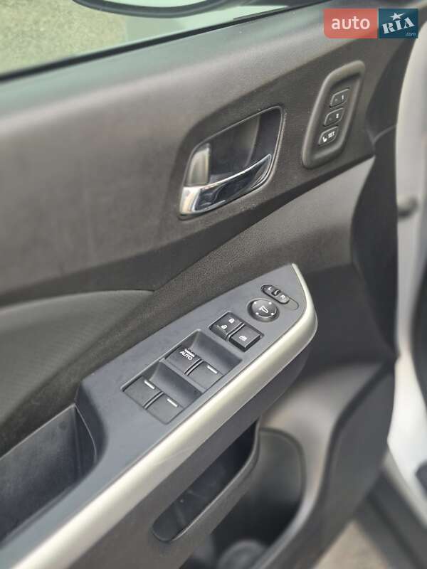 Позашляховик / Кросовер Honda CR-V 2017 в Києві фото 20 Позашляховик / Кросовер Honda CR-V 2017 в Києві