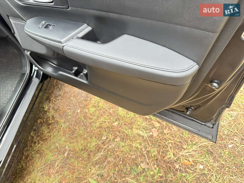 Позашляховик / Кросовер Honda CR-V 2017 в Чернігові фото 25 Позашляховик / Кросовер Honda CR-V 2017 в Чернігові