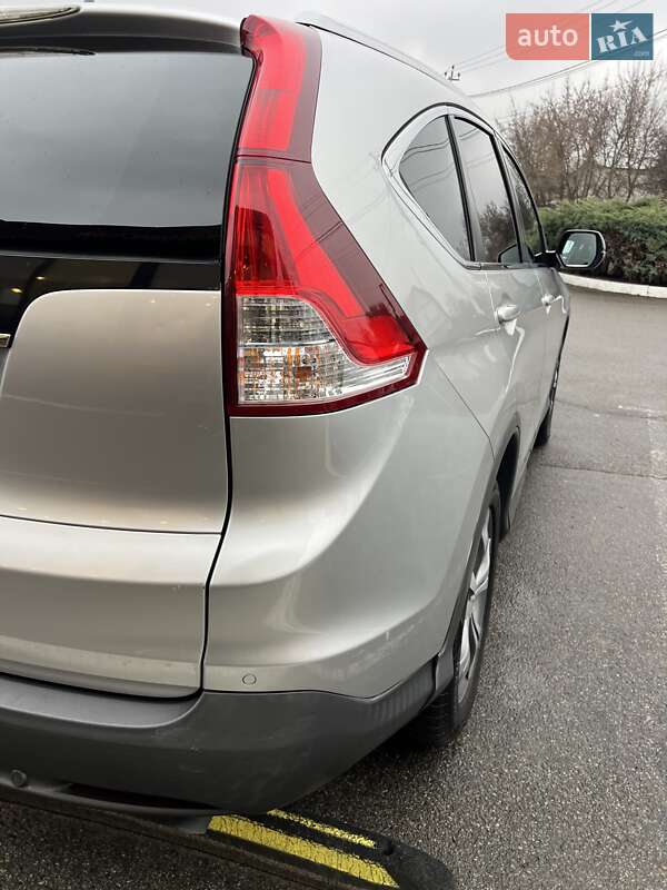 Внедорожник / Кроссовер Honda CR-V 2014 в Киеве