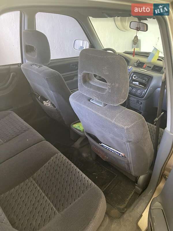 Позашляховик / Кросовер Honda CR-V 1999 в Рожнятові
