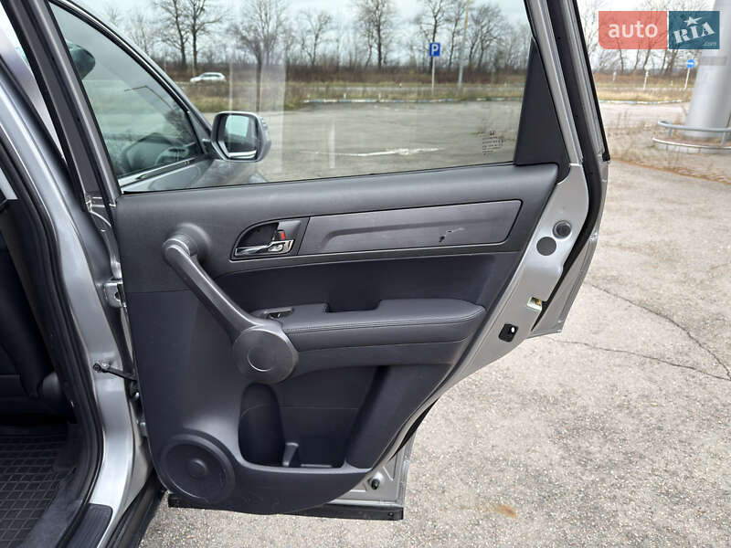 Позашляховик / Кросовер Honda CR-V 2008 в Радивиліві фото 19 Позашляховик / Кросовер Honda CR-V 2008 в Радивиліві