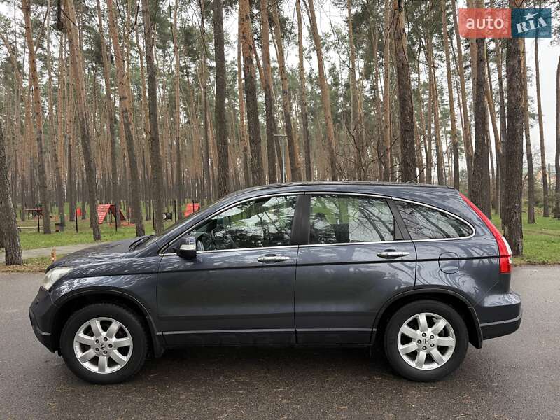 Позашляховик / Кросовер Honda CR-V 2008 в Києві