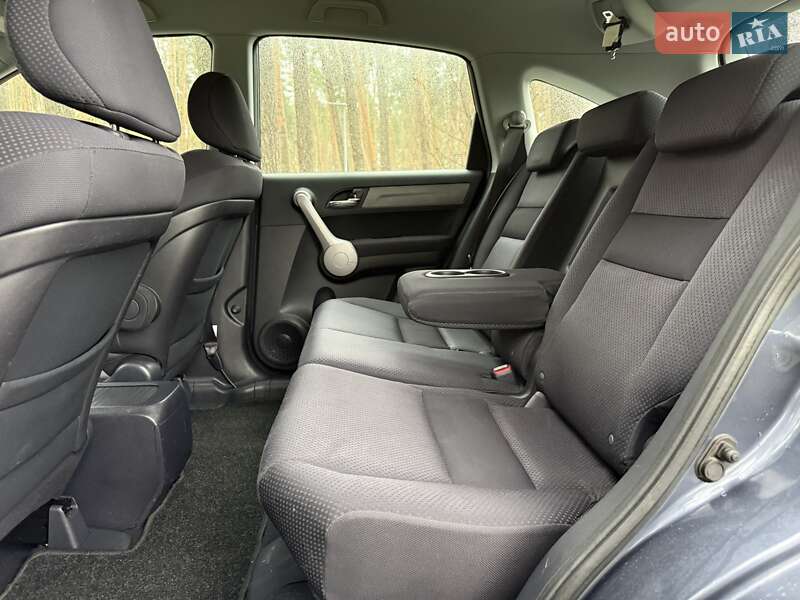 Позашляховик / Кросовер Honda CR-V 2008 в Києві