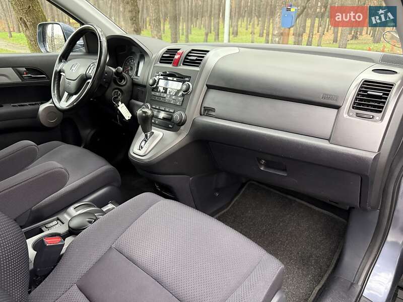 Позашляховик / Кросовер Honda CR-V 2008 в Києві