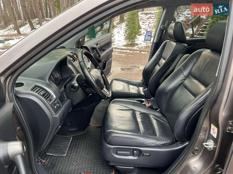 Внедорожник / Кроссовер Honda CR-V 2010 в Трускавце