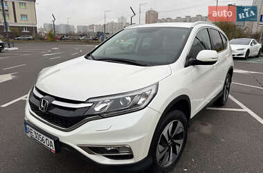 Позашляховик / Кросовер Honda CR-V 2015 в Києві