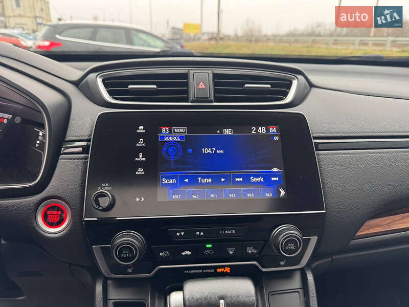 Позашляховик / Кросовер Honda CR-V 2017 в Стрию